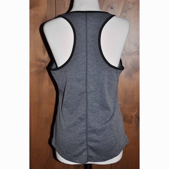 Active by Old Navy Charcoal & Black Semi Fitted Stretchy Racerback Workout Top - Picture 5 of 8